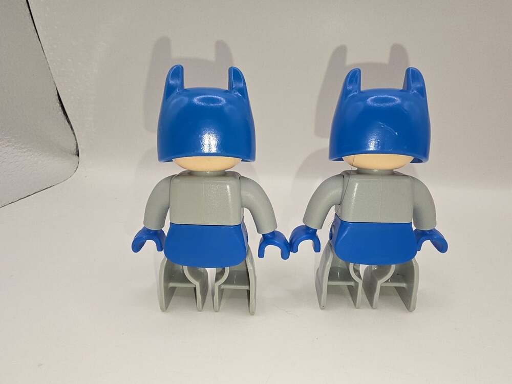 2 Lego Duplo Batman Figures for set 10823 Batwing Adventure - Picture 2 of 3